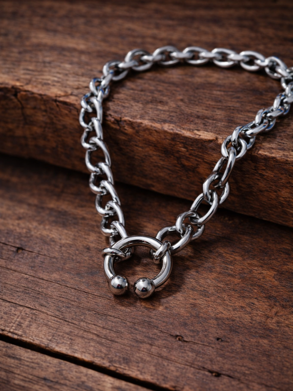 Horseshoe Necklace