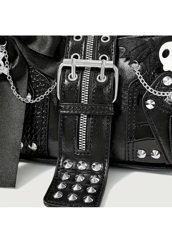 Rivet black bag with studs